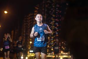 BIB: 40572
                            <button type="button" onclick="openModal(18281423)" class="btn btn-primary btn-sm float-right btn-popup" data-toggle="modal" data-target=".modal-high-quality">
                        <i class="fas fa-shopping-cart"></i> Add to Cart
                    </button>
                                            <button type="button" onclick="isThisMe(18281423, true)" class="btn btn-success btn-sm float-right btn-popup btn-isme hidden" data-toggle="tooltip" data-placement="bottom" title="นี่คือรูปของคุณใช่ไหม คลิกที่นี่เพื่อเอาเข้าอัลบั้ม">
                        <i class="fas fa-plus"></i> Add to album
                    </button>
                    <button type="button" onclick="isThisMe(18281423, false)" class="btn btn-warning btn-sm float-right btn-popup btn-isnotme hidden">
                        <i class="fas fa-ban"></i> Remove from album
                    </button>